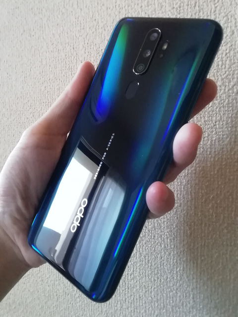OPPO A5 2020 背面