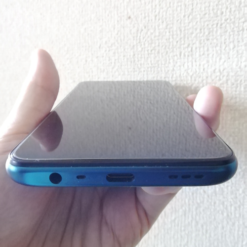 OPPO A5 2020 イヤホンジャックとUSB-C端子